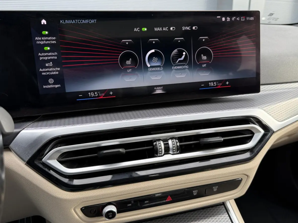 320e M-sport|PANO|Leer|Hifi|Sfeer|18''