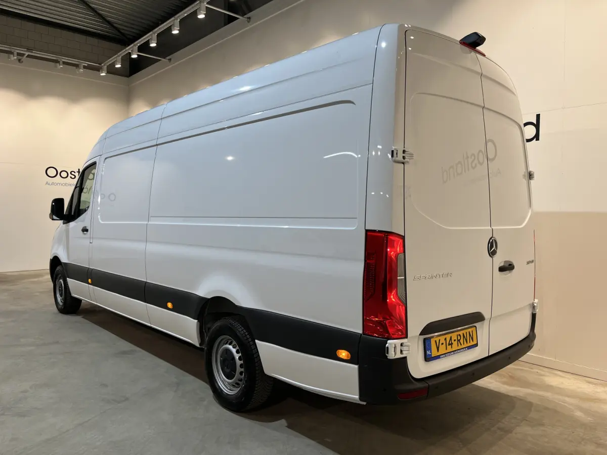 317 CDI L3H2 RWD / Euro 6  / Airco / Cruise Control / CarPlay / Camera / 3-Zits / 12.000 KM !!