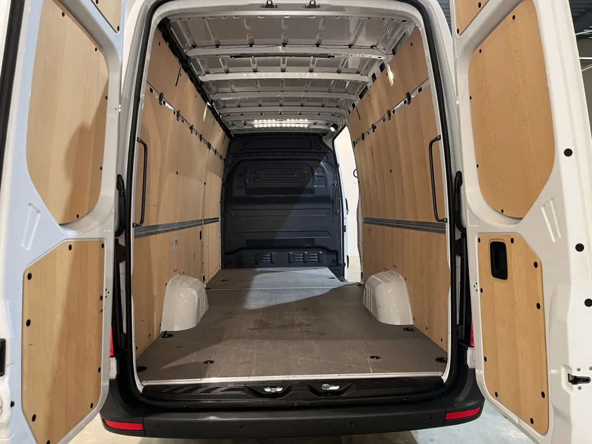 317 CDI L3H2 RWD / Euro 6  / Airco / Cruise Control / CarPlay / Camera / 3-Zits / 12.000 KM !!