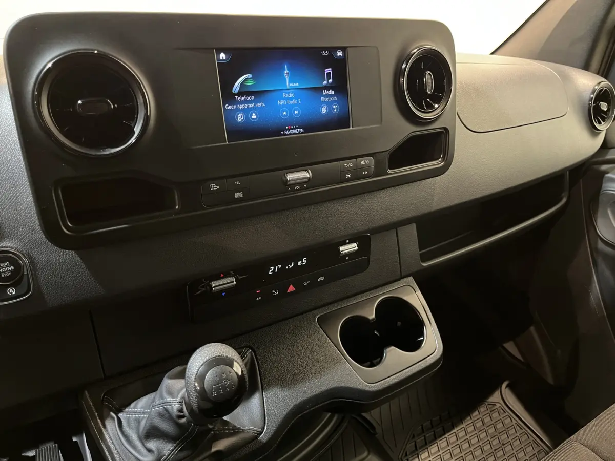 317 CDI L3H2 RWD / Euro 6  / Airco / Cruise Control / CarPlay / Camera / 3-Zits / 12.000 KM !!