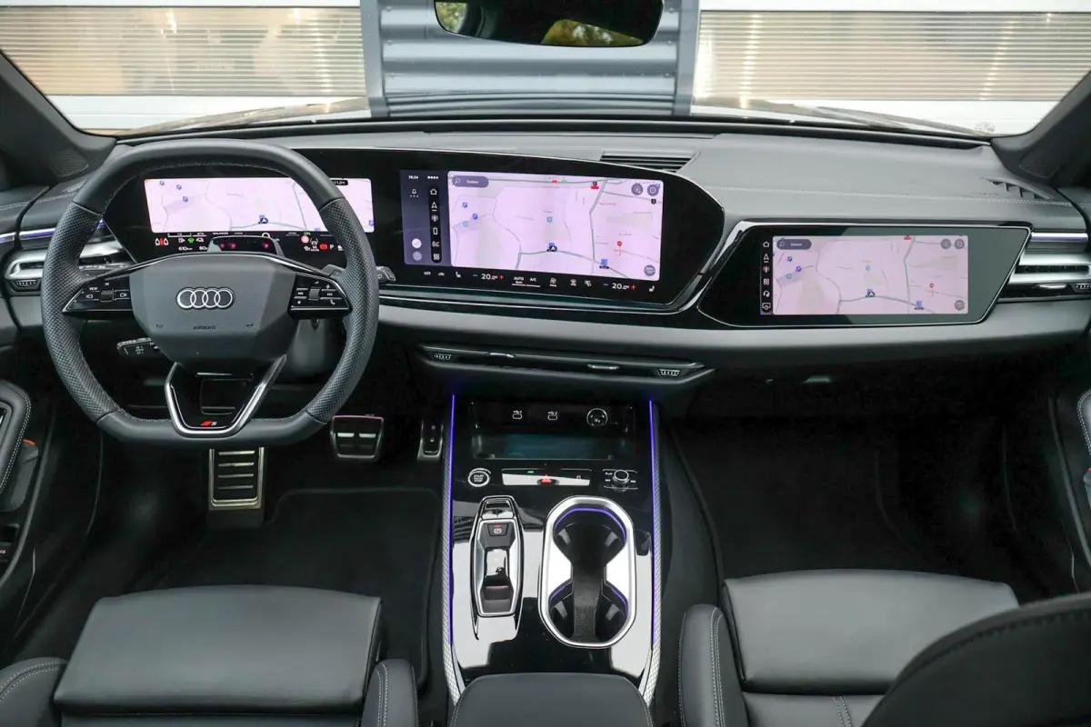 2.0 e-hybrid 367pk quattro S edition Competition | Luchtvering | Achterasbesturing | Trekhaak | Elek. Sportstoelen + Memory | MMI Bijrijdersdisplay | 360 Graden Camera