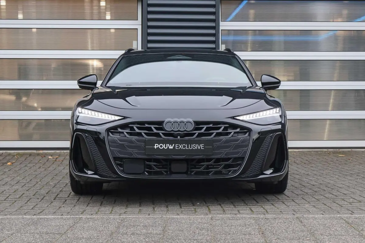 2.0 e-hybrid 367pk quattro S edition Competition | Luchtvering | Achterasbesturing | Trekhaak | Elek. Sportstoelen + Memory | MMI Bijrijdersdisplay | 360 Graden Camera