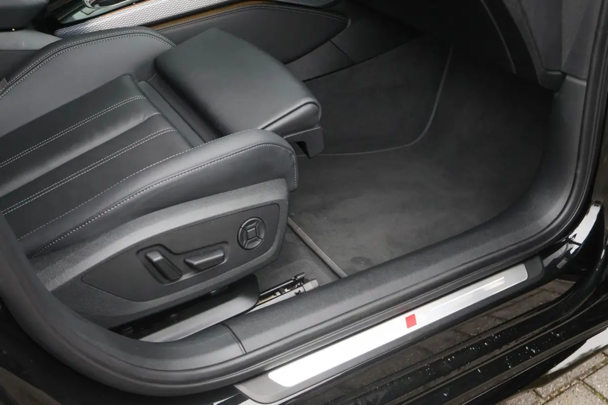 2.0 e-hybrid 367pk quattro S edition Competition | Luchtvering | Achterasbesturing | Trekhaak | Elek. Sportstoelen + Memory | MMI Bijrijdersdisplay | 360 Graden Camera