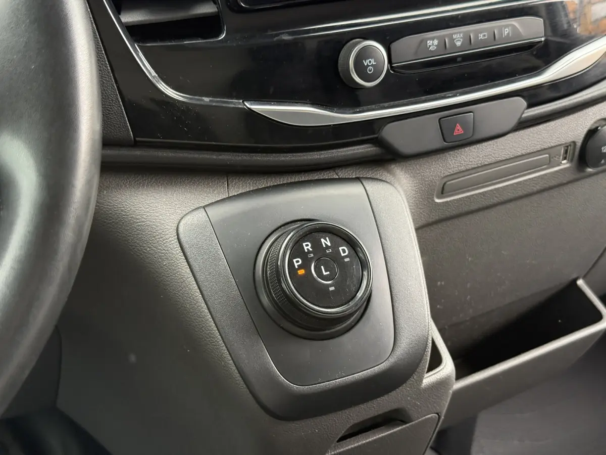 68kWh 184PK L3H3 317km WLTP 96,8% (SOH) BEV Snelladen Cruise control Climate control Carplay Parkeersensoren