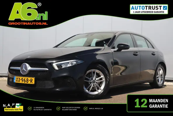 180 d Business Solution Limited Automaat Half Leder Widescreen Navigatie Achteruitrijcamera Full LED Rijstrooksensor
