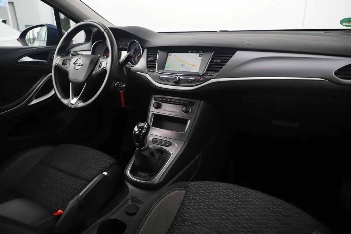 1.2 Edition 110PK Navigatie Comfortstoelen Carplay Android Bluetooth Parkeersensor LED Airco Cruise