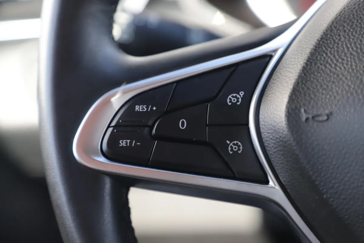 1.0 TCe 90 Equilibre Navigatie Carplay Android Airco Cruise Parkeersensor Rijstrooksensor