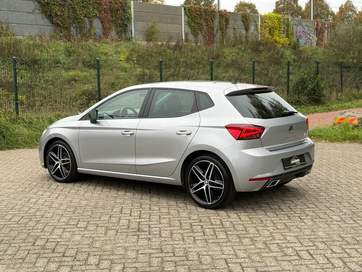 1.0 TSI FR 1E EIG I UNIEK I LED I CAMERA I CARPLAY I CRUISE I NWE APK