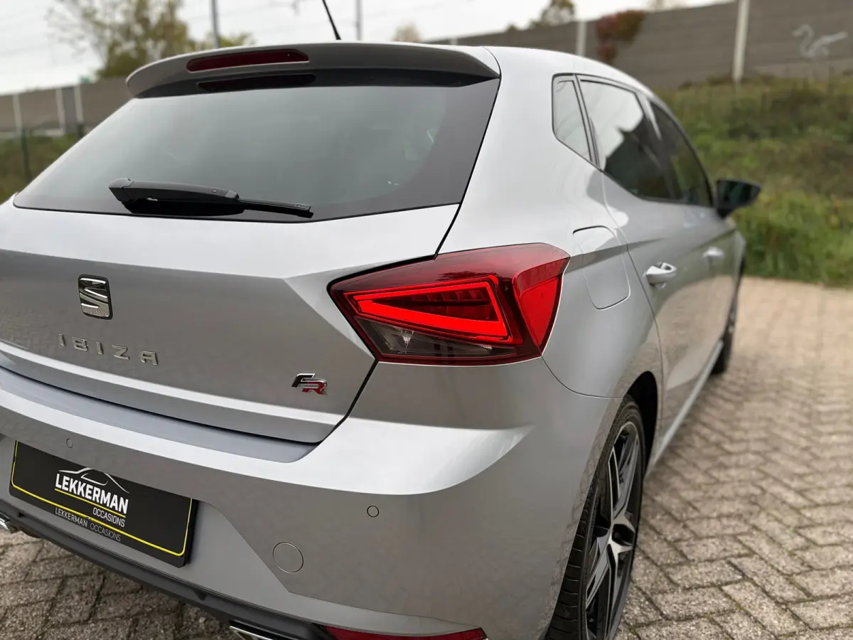 1.0 TSI FR 1E EIG I UNIEK I LED I CAMERA I CARPLAY I CRUISE I NWE APK