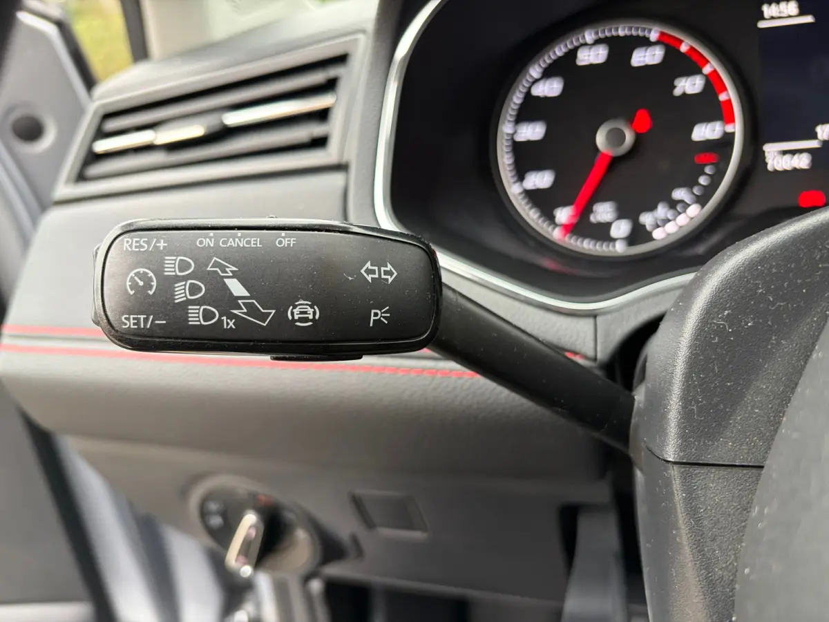 1.0 TSI FR 1E EIG I UNIEK I LED I CAMERA I CARPLAY I CRUISE I NWE APK
