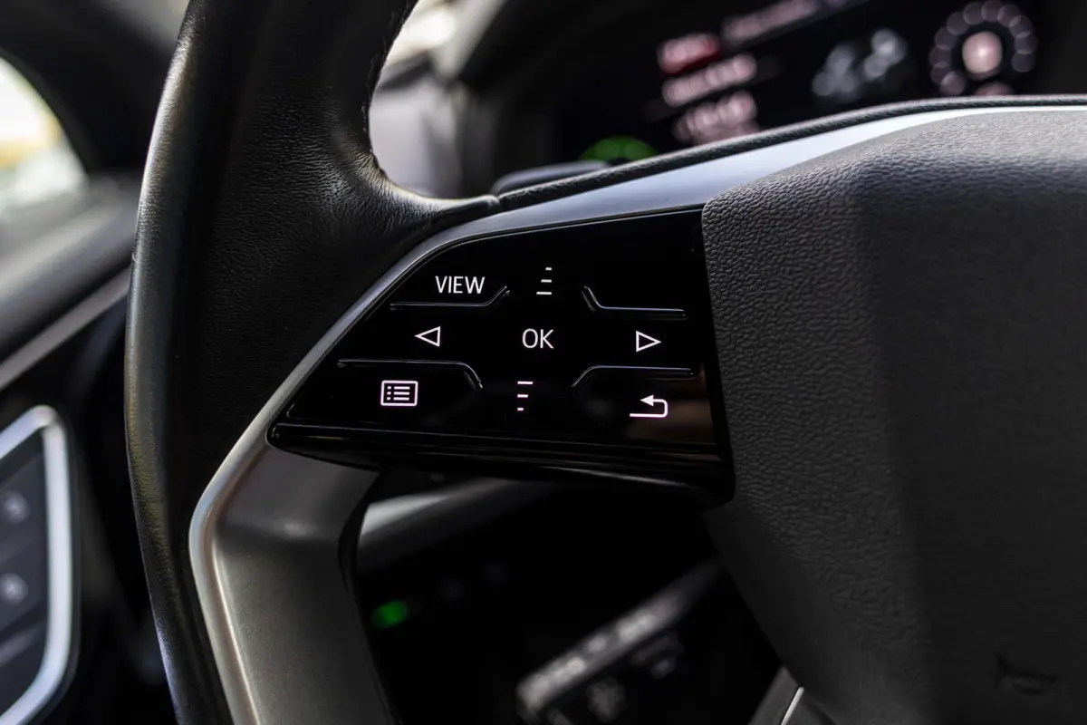 40 Advanced edition 77 kWh SOH 95.19%