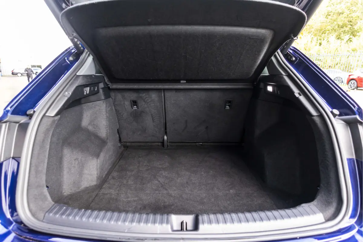 40 Advanced edition 77 kWh SOH 95.19%