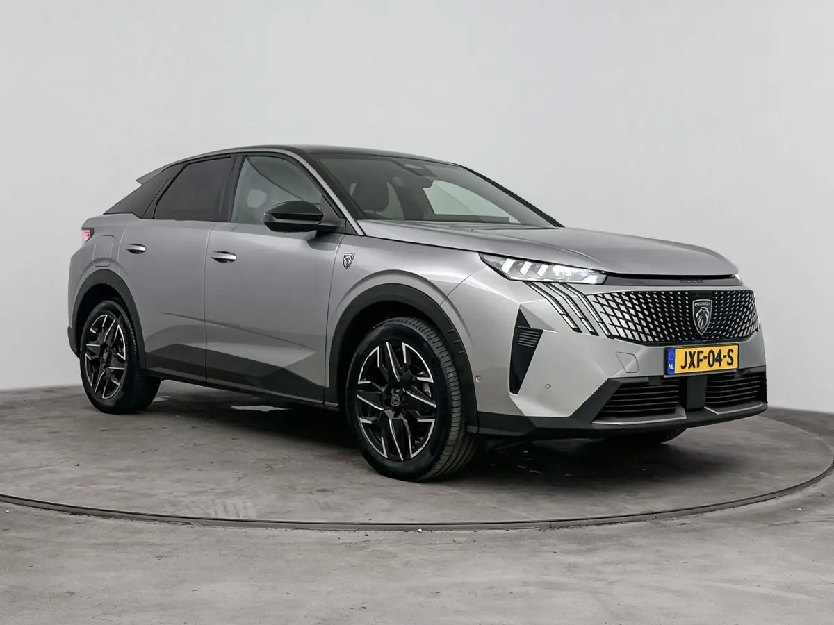 SUV Hybrid 145 pk Automaat GT | Camera | Cruise Control Adaptief | Draadloos Carplay| Navigatie Elektrisch Achterklep