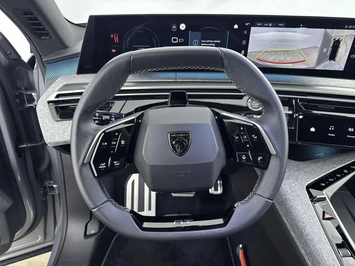 SUV Hybrid 145 pk Automaat GT | Camera | Cruise Control Adaptief | Draadloos Carplay| Navigatie Elektrisch Achterklep