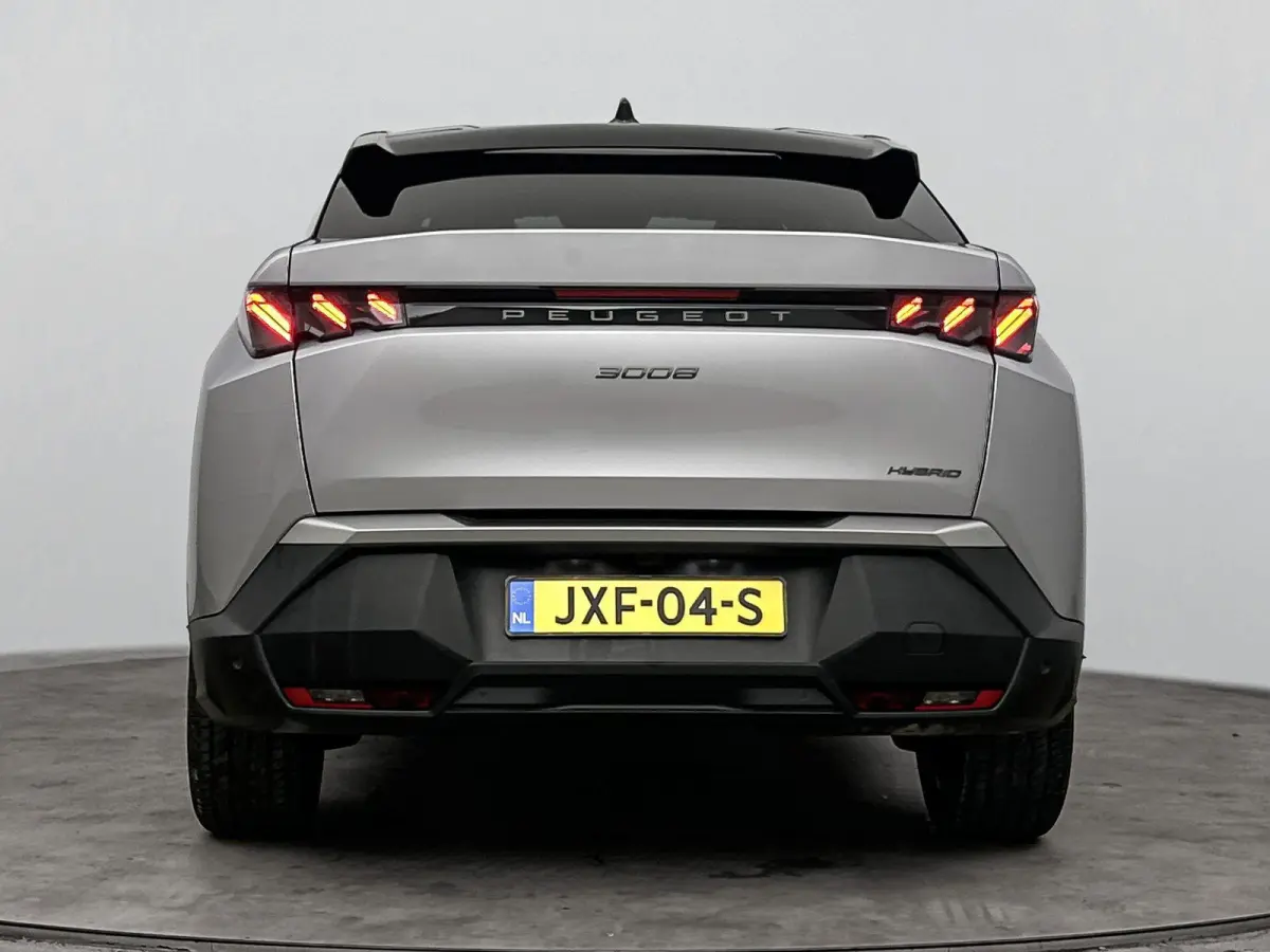 SUV Hybrid 145 pk Automaat GT | Camera | Cruise Control Adaptief | Draadloos Carplay| Navigatie Elektrisch Achterklep