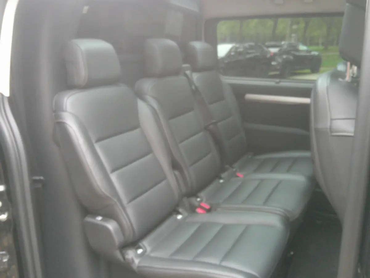 2.0 D-4D Executive DC Verso 29950,= ex BTW