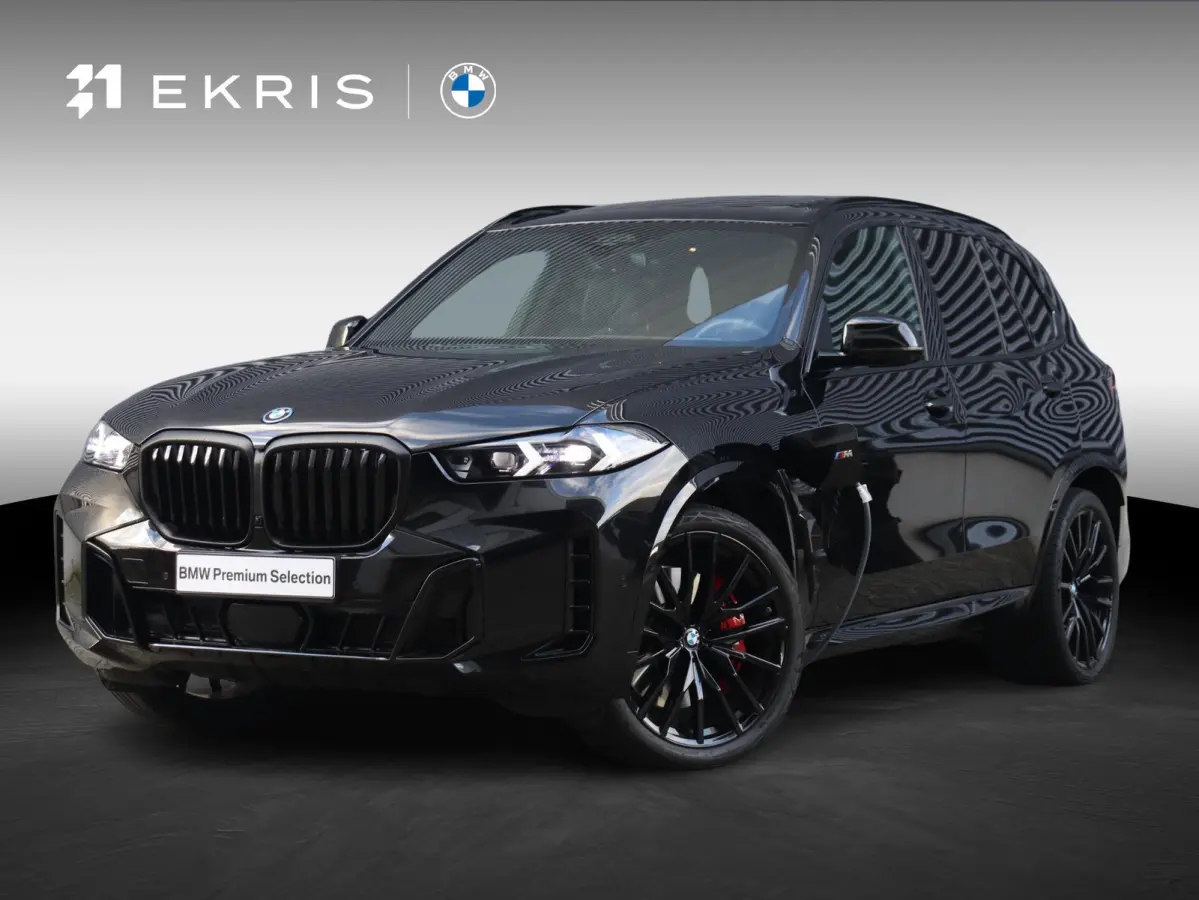 50e xDrive | M Sportpakket Pro | Panodak Skylounge | Trekhaak | Head-Up | Driving Assistant Prof. | Harman Kardon | Parking Assistant Prof. | Comfort Access | 22'' LMV