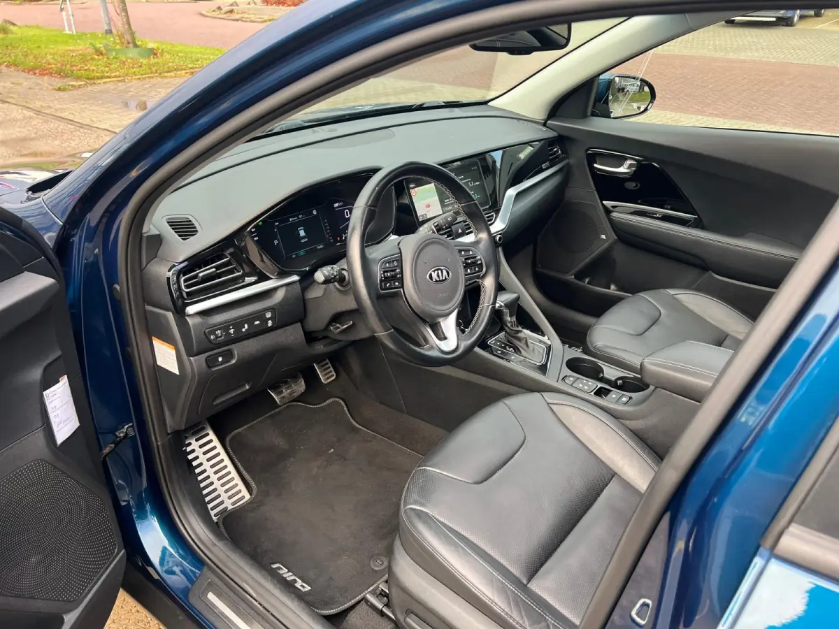 1.6 GDi Hybrid ExecutiveLine Full options | Dealer onderhouden | Leder interieur | Stoelverwarming en verkoeling | Schuifkanteldak