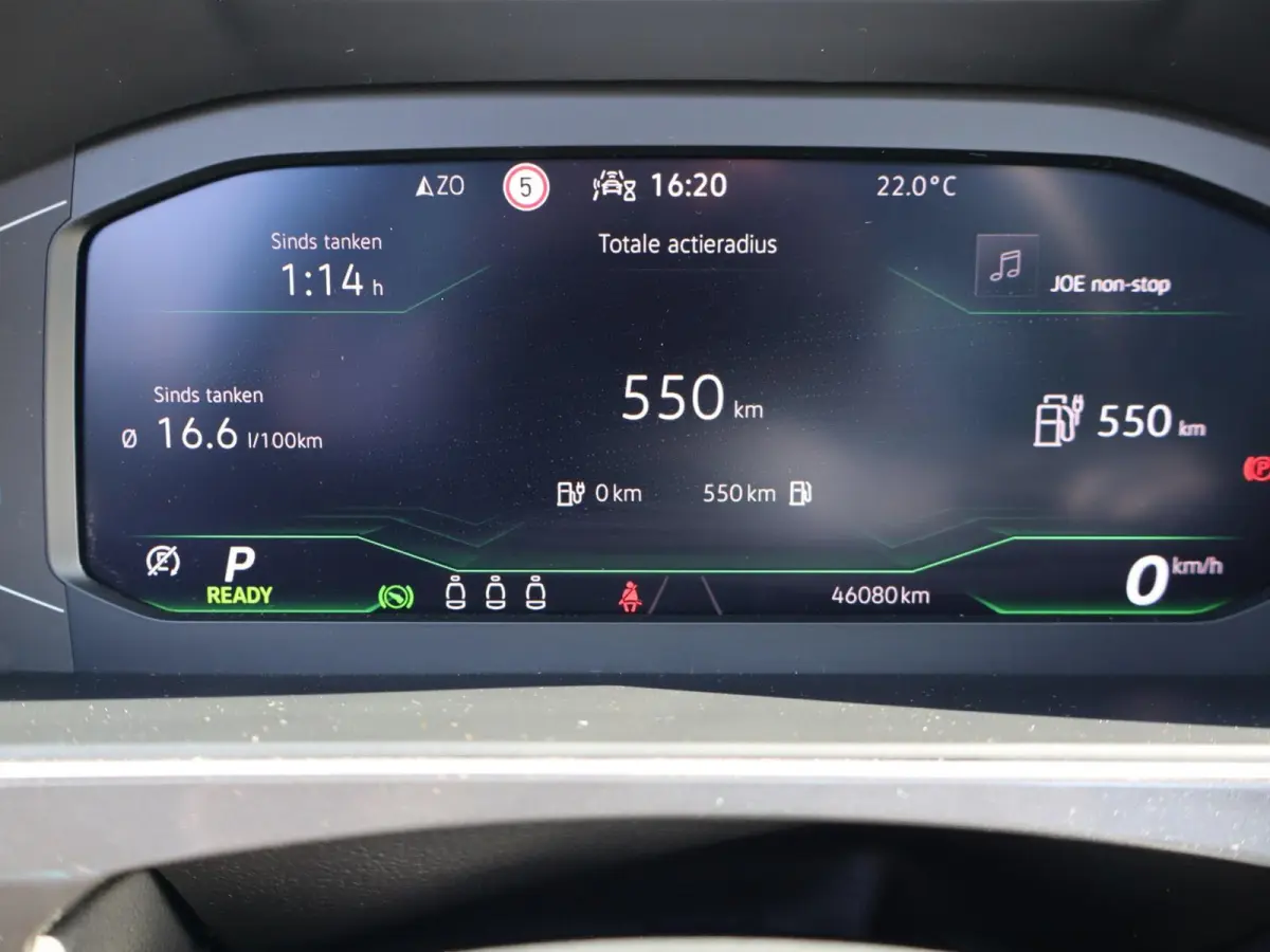 1.4 TSI eHybrid 245pk R-Line Business | SoH 98% | Panoramadak | Trekhaak | Rondomzicht Camera