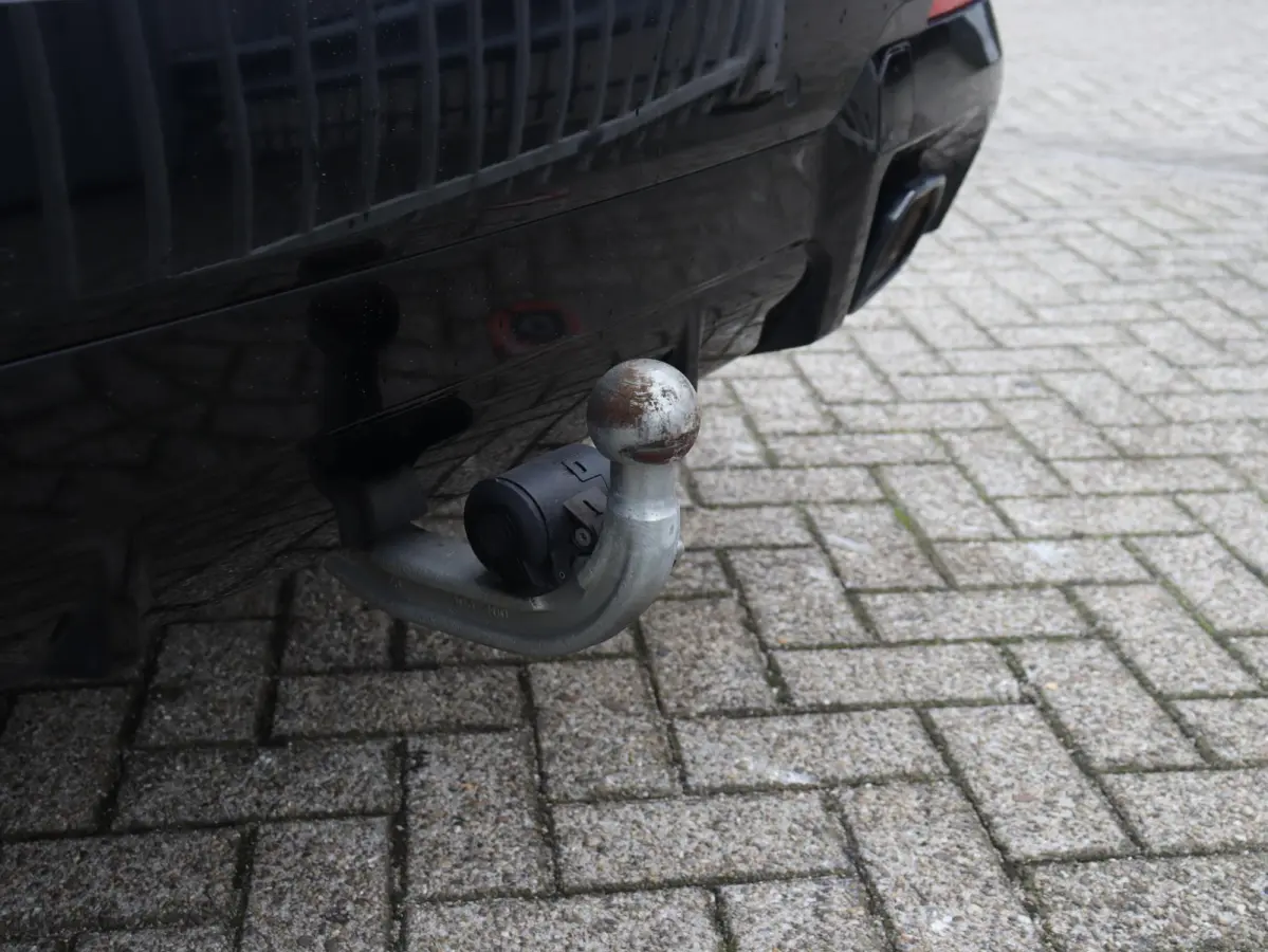 xDrive30e | High Executive | M Sportpakket | Head-Up | Trekhaak | Hi-Fi | Elektr. Stoelen | Parking Pack | Comfort Access | 20'' LMV