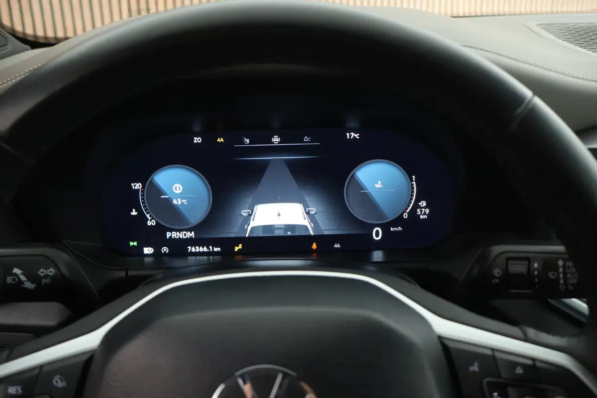 3.0 TDI 241pk 4Motion Double Cab 5pers. Trekhaak 360Camera Leder harman/kardon Navigatie