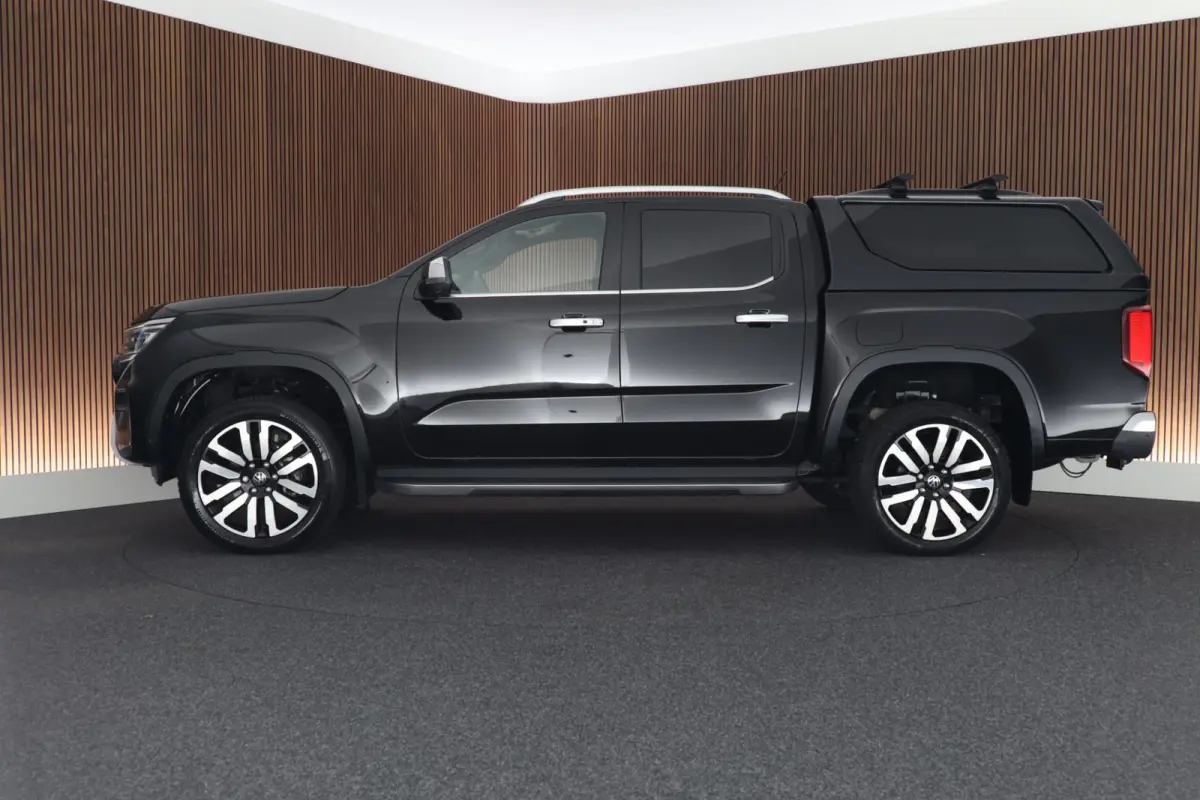 3.0 TDI 241pk 4Motion Double Cab 5pers. Trekhaak 360Camera Leder harman/kardon Navigatie
