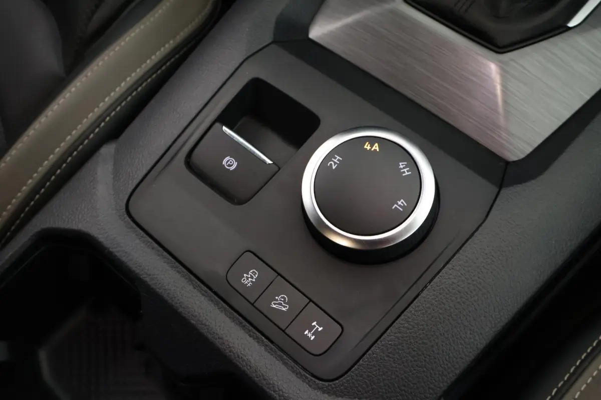 3.0 TDI 241pk 4Motion Double Cab 5pers. Trekhaak 360Camera Leder harman/kardon Navigatie