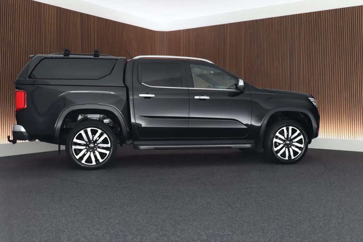 3.0 TDI 241pk 4Motion Double Cab 5pers. Trekhaak 360Camera Leder harman/kardon Navigatie