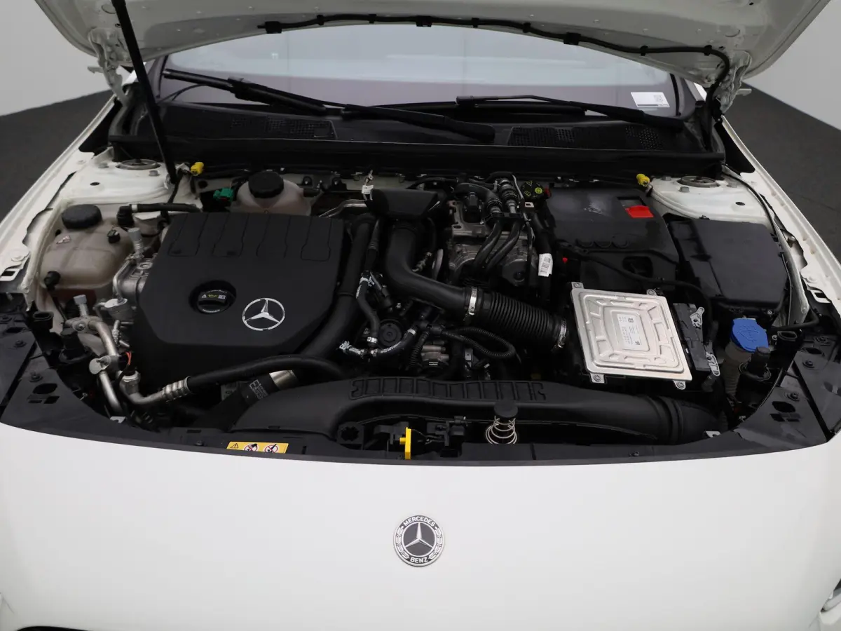 250 e Business Solution AMG Limited | Automaat | Navigatie | Sfeerverlichting | Camera | Stoelverwarming |