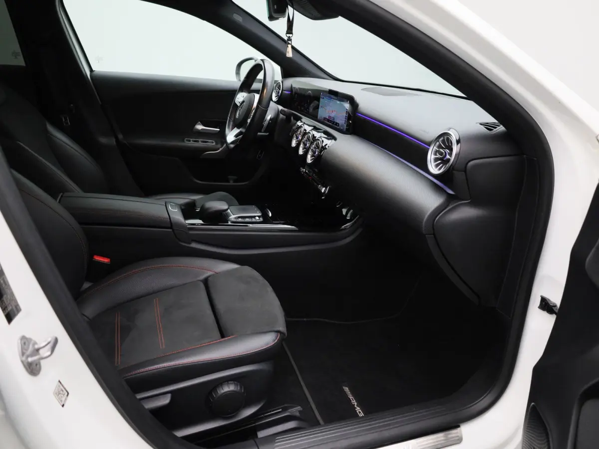 250 e Business Solution AMG Limited | Automaat | Navigatie | Sfeerverlichting | Camera | Stoelverwarming |