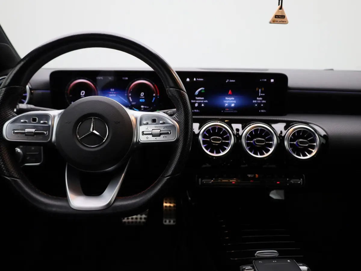 250 e Business Solution AMG Limited | Automaat | Navigatie | Sfeerverlichting | Camera | Stoelverwarming |