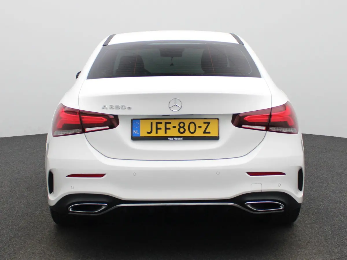 250 e Business Solution AMG Limited | Automaat | Navigatie | Sfeerverlichting | Camera | Stoelverwarming |