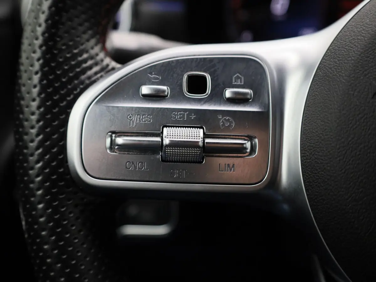 250 e Business Solution AMG Limited | Automaat | Navigatie | Sfeerverlichting | Camera | Stoelverwarming |