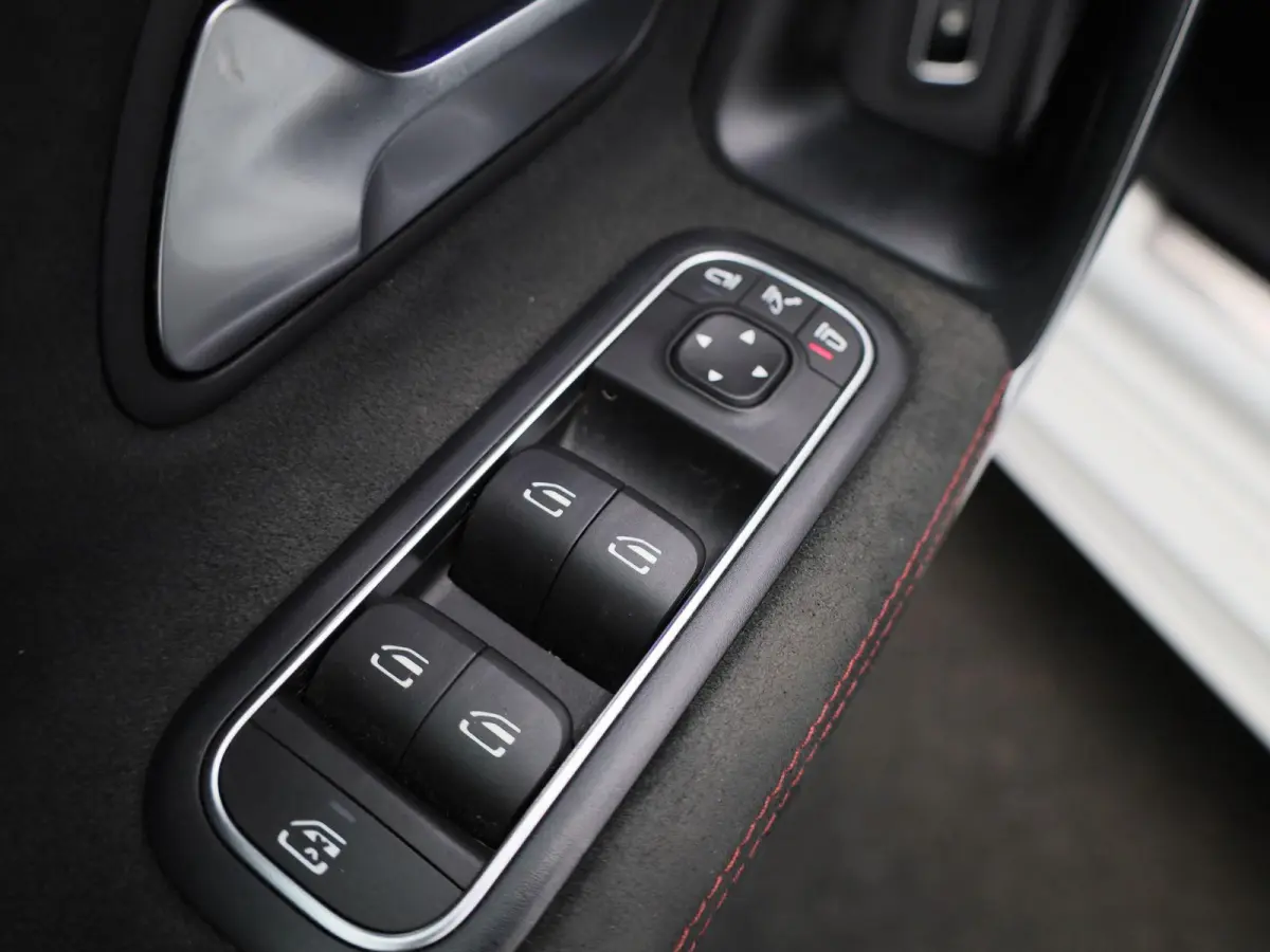 250 e Business Solution AMG Limited | Automaat | Navigatie | Sfeerverlichting | Camera | Stoelverwarming |