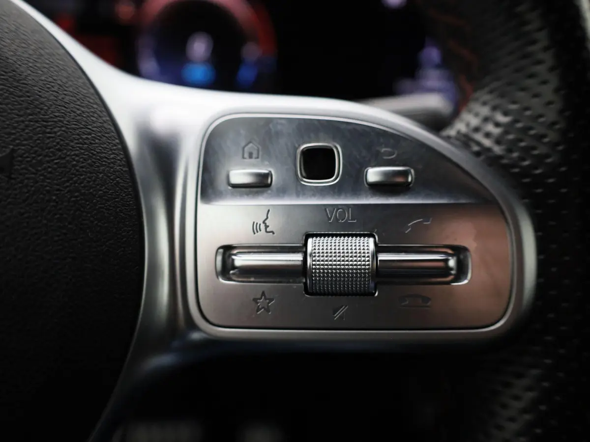 250 e Business Solution AMG Limited | Automaat | Navigatie | Sfeerverlichting | Camera | Stoelverwarming |