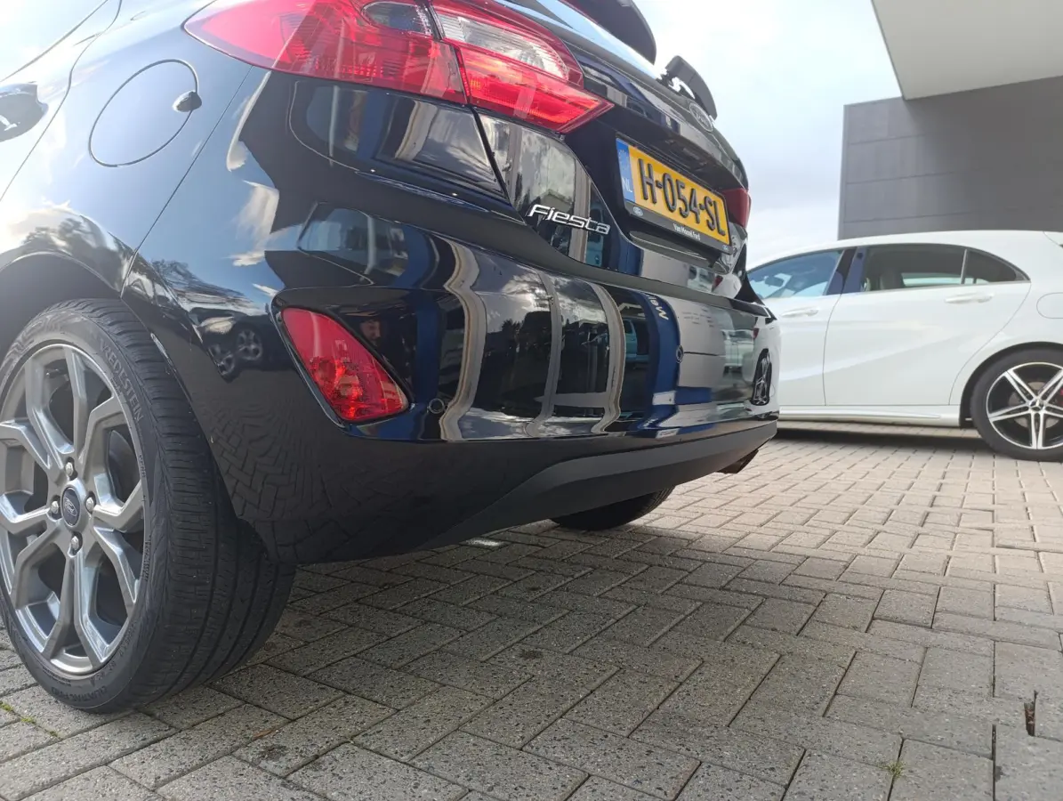 1.0 EcoBoost Connected 95 PK | 8 inch Touch screen + Apple Car Play + AndroidAuto | PDC Achter | Cruise Controle |