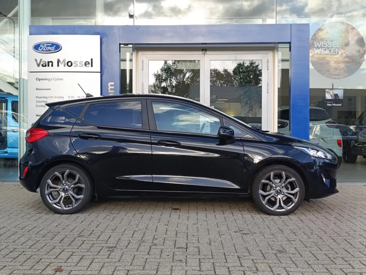 1.0 EcoBoost Connected 95 PK | 8 inch Touch screen + Apple Car Play + AndroidAuto | PDC Achter | Cruise Controle |