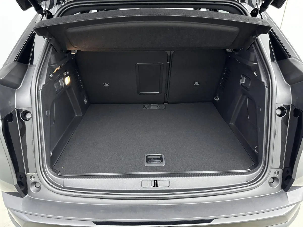 SUV HYbrid4 300 pk GT | Panoramisch Schuif/Kanteldak | Elektrische Achterklep | Camera | Cruise Control Adaptief
