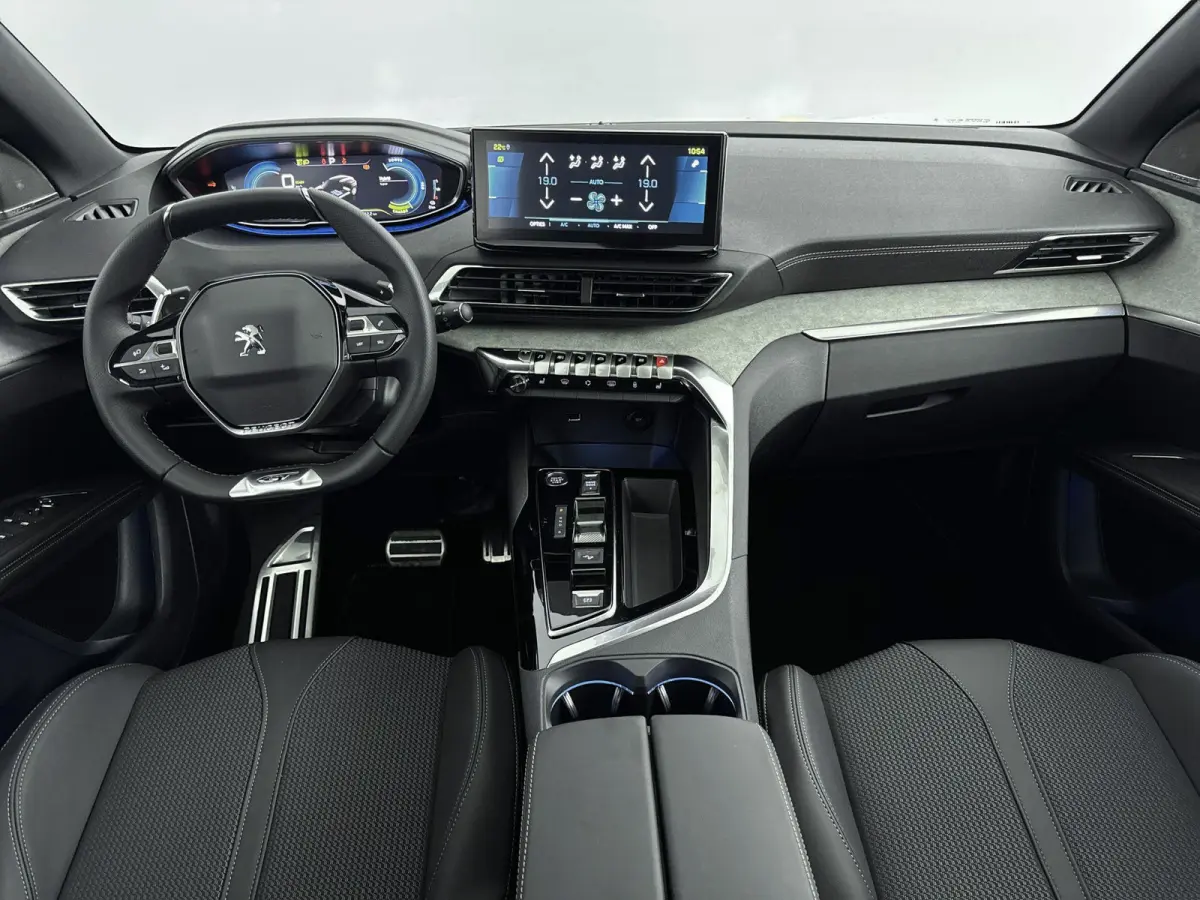 SUV HYbrid4 300 pk GT | Panoramisch Schuif/Kanteldak | Elektrische Achterklep | Camera | Cruise Control Adaptief