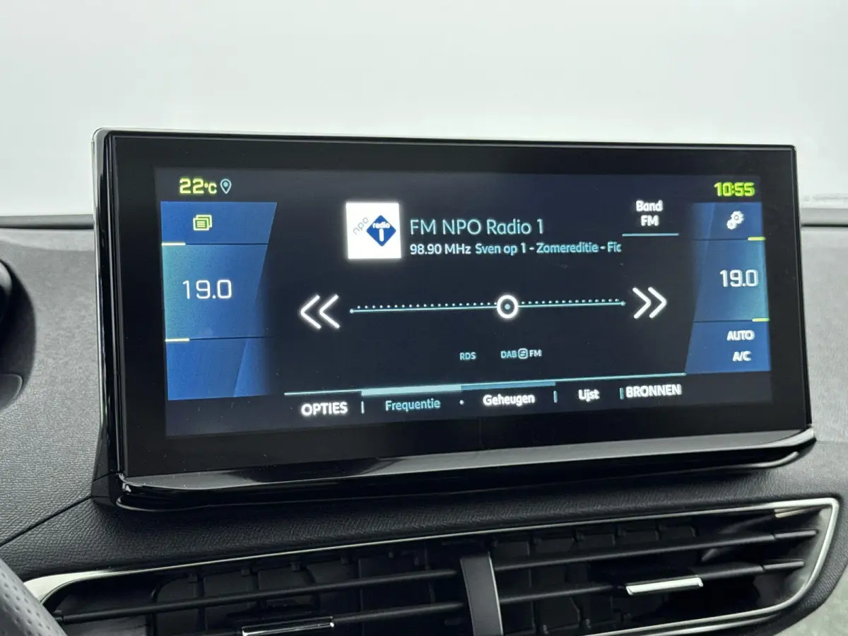 SUV HYbrid4 300 pk GT | Panoramisch Schuif/Kanteldak | Elektrische Achterklep | Camera | Cruise Control Adaptief