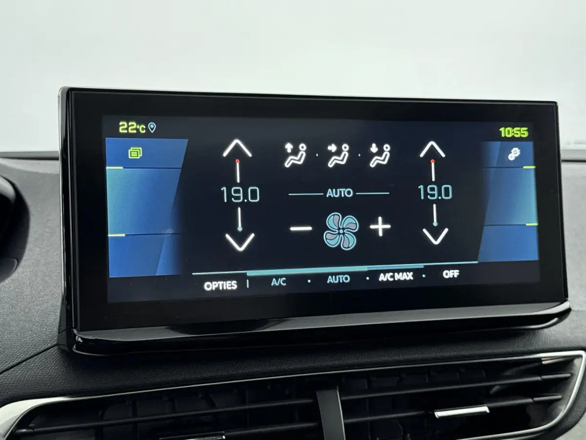 SUV HYbrid4 300 pk GT | Panoramisch Schuif/Kanteldak | Elektrische Achterklep | Camera | Cruise Control Adaptief