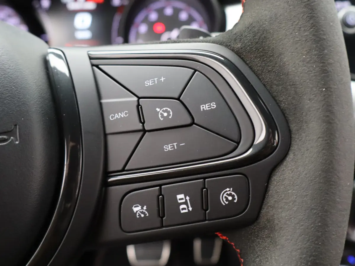 1.3 GSE Sport Carplay | Cruise Control Adaptief | Elek. Stoelen | Stoelverwarming | Camera | Keyless | PDC V+A | Dodehoekbewaking