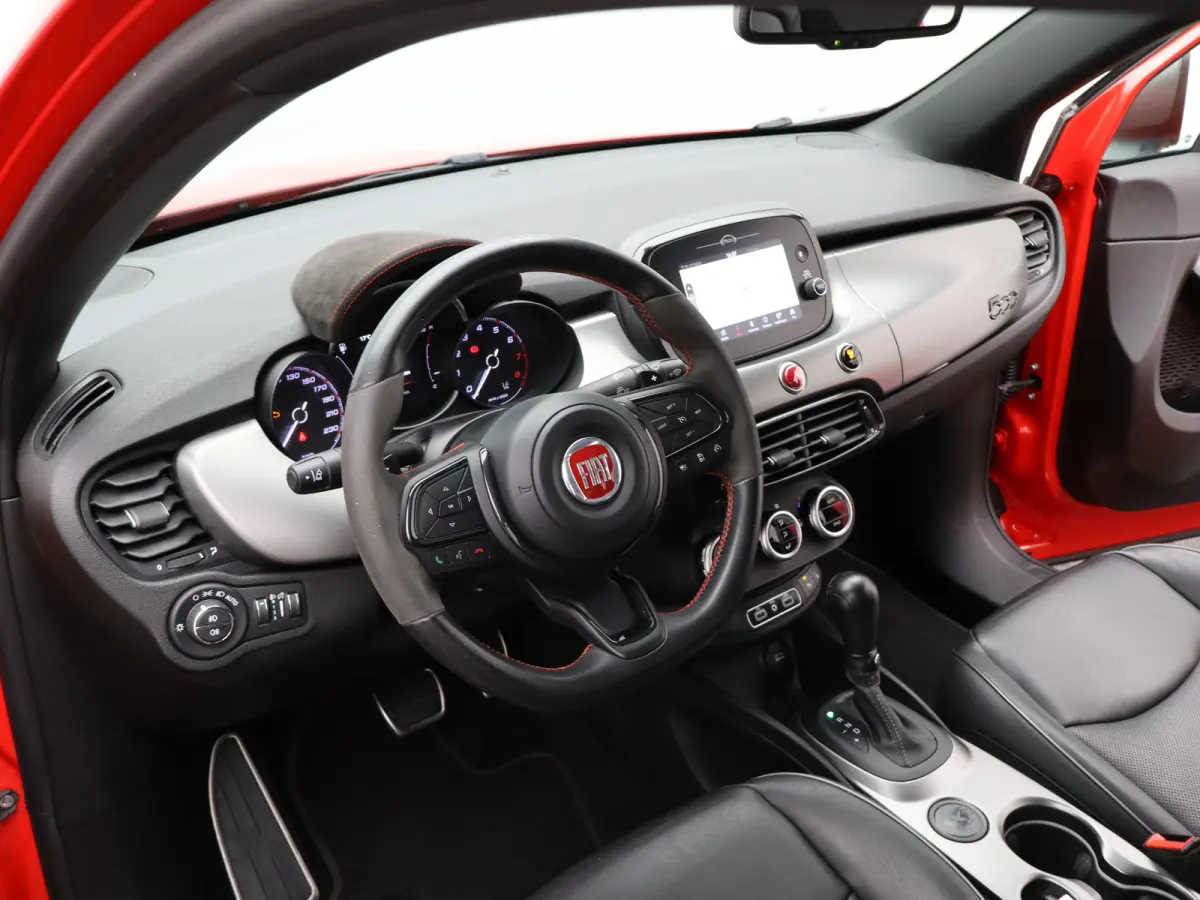 1.3 GSE Sport Carplay | Cruise Control Adaptief | Elek. Stoelen | Stoelverwarming | Camera | Keyless | PDC V+A | Dodehoekbewaking