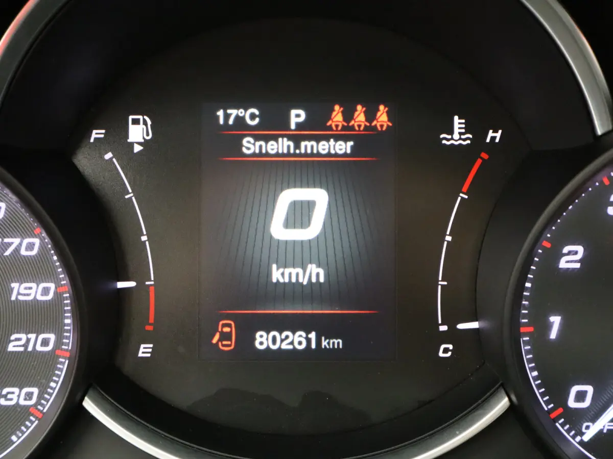 1.3 GSE Sport Carplay | Cruise Control Adaptief | Elek. Stoelen | Stoelverwarming | Camera | Keyless | PDC V+A | Dodehoekbewaking