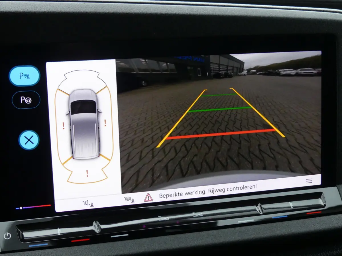 1.5 TSI Style DSG Highline / Carplay