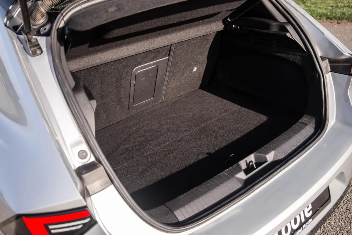 1.6 Turbo Plug In Hybrid Ultimate GS-LINE / LED / KEYLESS / CAMERA / DEALER ONDERHOUDEN