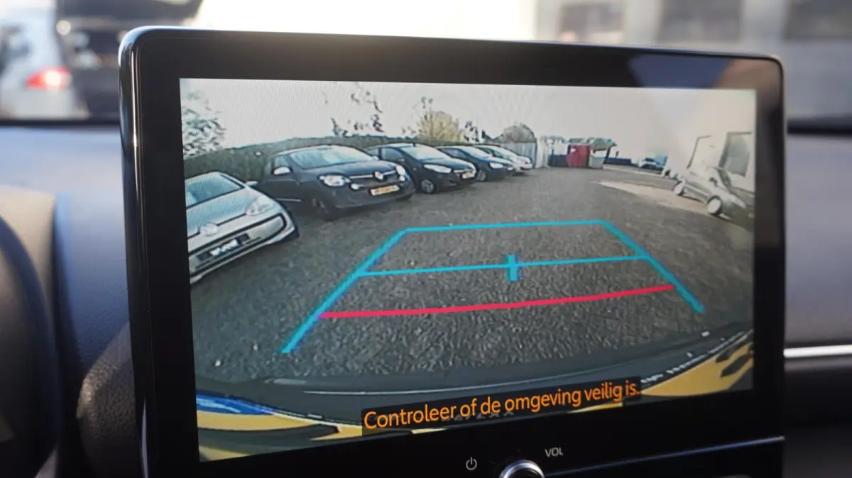 1.5 Hybrid 130PK Dynamic | Rijklaarprijs | Apple Carplay/Android Auto | Stoel+Stuurverwarming | 17 INCH lmv | PDC V+A