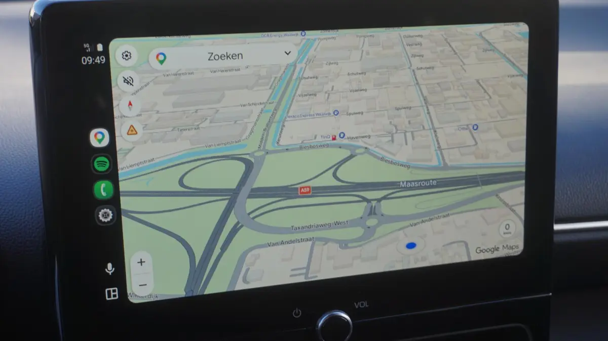 1.5 Hybrid 130PK Dynamic | Rijklaarprijs | Apple Carplay/Android Auto | Stoel+Stuurverwarming | 17 INCH lmv | PDC V+A