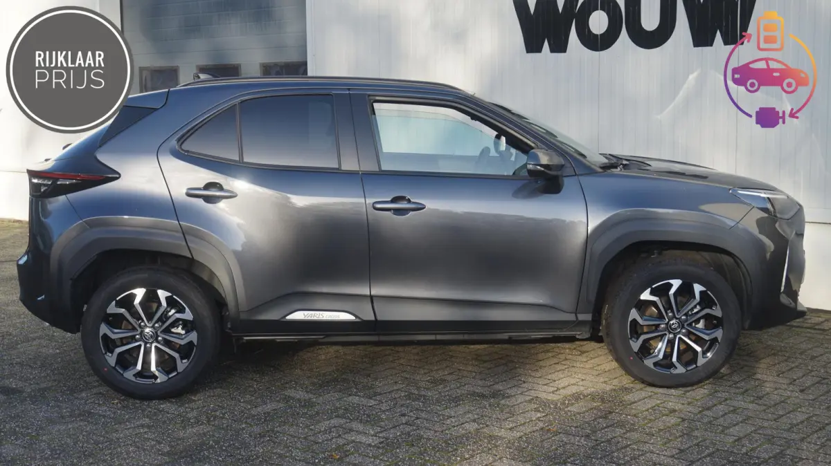 1.5 Hybrid 130PK Dynamic | Rijklaarprijs | Apple Carplay/Android Auto | Stoel+Stuurverwarming | 17 INCH lmv | PDC V+A