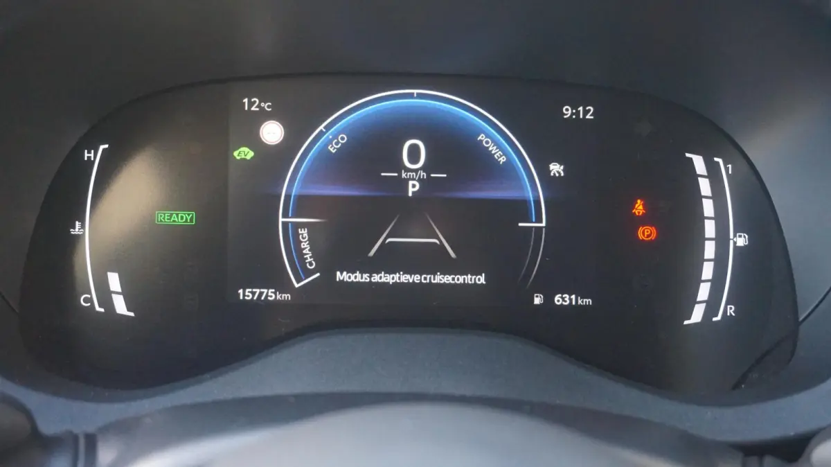 1.5 Hybrid 130PK Dynamic | Rijklaarprijs | Apple Carplay/Android Auto | Stoel+Stuurverwarming | 17 INCH lmv | PDC V+A